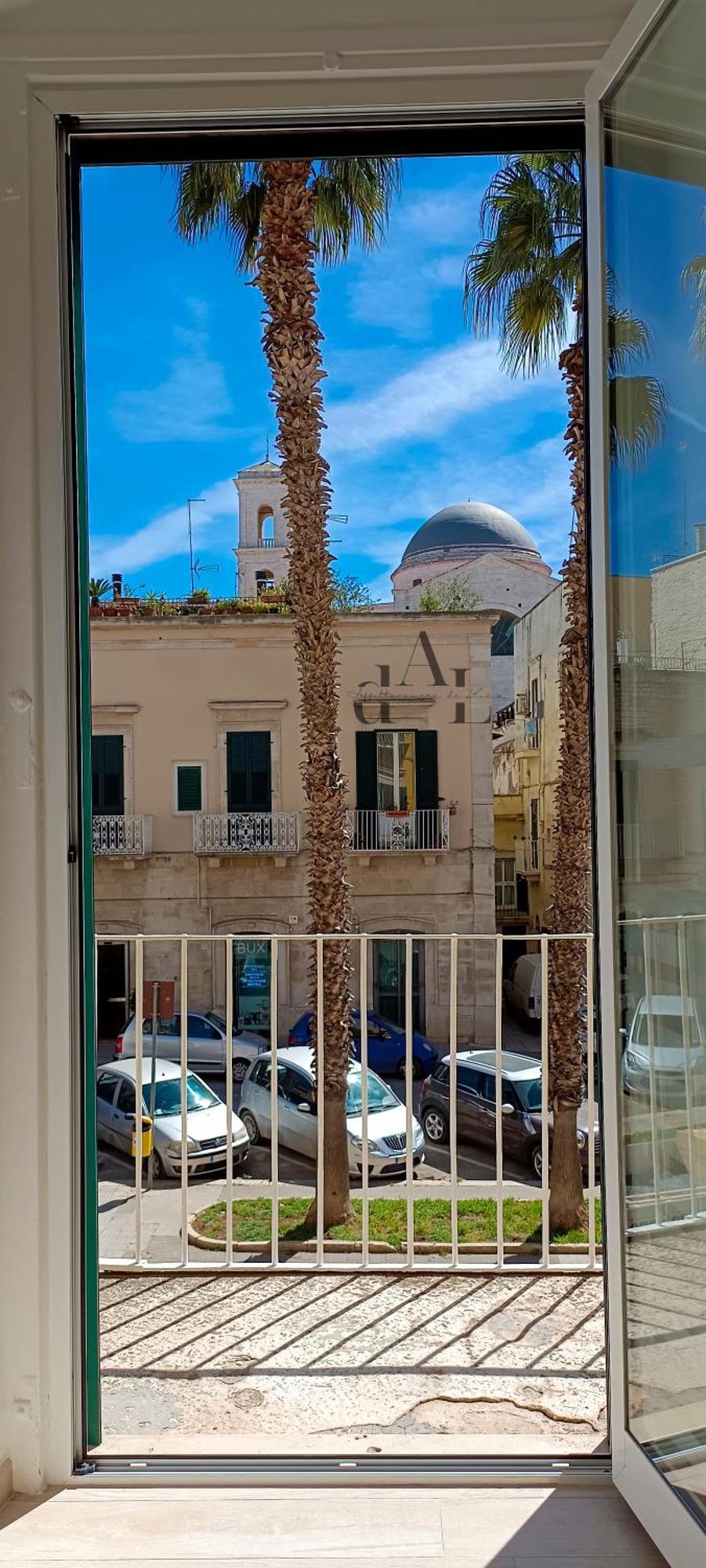 De Lucia Affittacamere - Elegante Appartamento Storico Nel Cuore Della Citta Terlizzi Extérieur photo